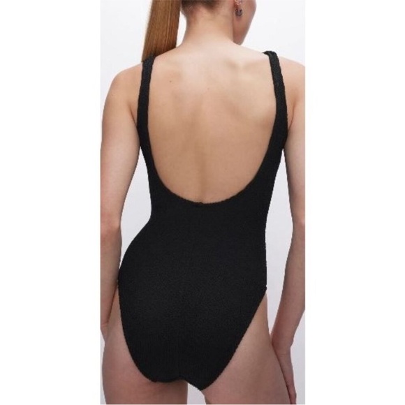Good American Always Fits One Piece Swimsuit XS - Picture 2 of 6